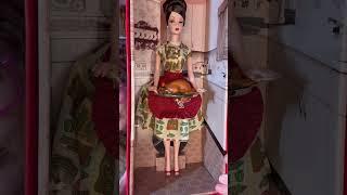 Holiday Hostess Thanksgiving Feast Barbie 2010 #barbie #barbiemattel #barbiecollector #thanksgiving