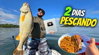 2 DIAS DENTRO DO BARCO, PESCANCO E SOBREVIVENDO | Pesca e camping no MAR! ( Catch and cook )