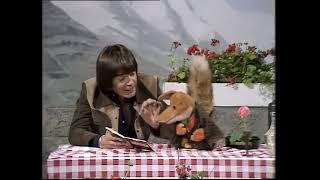 Basil Brush Show   S10E01   October 18, 1975   Guys 'n' Dolls, Patsy Roland