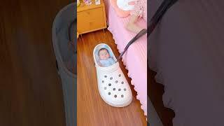 ‍Baby entertainment | Baby care products | Peephole crib shoes online #babyfun #cute #babytoys