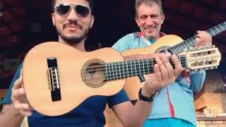 Viola Binatti do tamanho de um cavaquinho