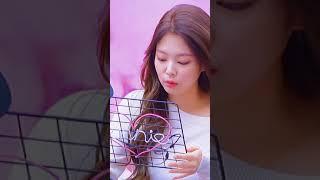 She really appreciate her fans gift no matter how the price Queen Jennie 