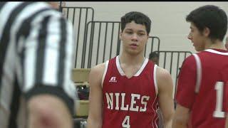 Niles' Kane-Johnson tallies 1,000th point and breaks scoring record