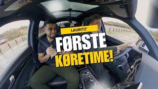  Lauritz bag rattet for første gang!  Hvordan tror du, det gik? 