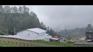 The Beautiful view of hills in Tawangmangu | Pemandangan bukit yang indah di Tawangmangu