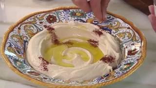 How to Make Smooth Hummus