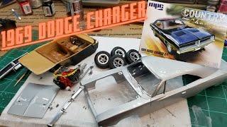 1969 Dodge Charger 1:25 Scale by MPC. This is a VERY Challenging Charger!!!!!