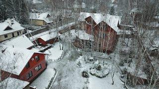 Дизайнерский дом на лесном участке в поселке Белгатой на Калужском шоссе