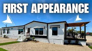 100% AMONG the TOP mobile homes THAT EXIST! Gotta see this prefab house tour!