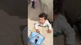 طريقة نزول  الدرج 