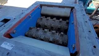 BID ON EQUIPMENT Item: 377954 - 20 HP Dual Roller Clinker Grinder Crusher - Stainless Steel