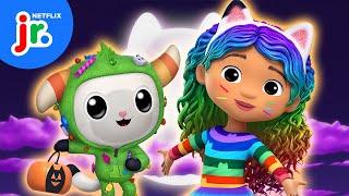 ¡La canción del desfile de Halloween de Gabby!  La casa de muñecas de Gabby | Netflix Jr.