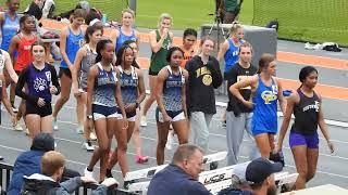 Bullis Girls Enter the "Arena" for the 400m at the 2022 University of Tennessee  Invitational