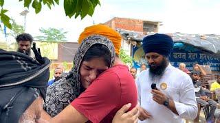 ਮਾਂ ਤੁਰ ਗਈ 12 ਸਾਲ ਤੋਂ ਪੁੱਤ ਦੀ ਉਡੀਕ ਚ ਭੈਣ ਅਤੇ ਬਾਪੂ ਤਰਸ ਗਏ ਸੀ ਆਪਣੇ ਲਾਡਲੇ ਪੁੱਤ ਨੂੰ ਜੱਫੀ ਪਾਉਣ ਲਈ..