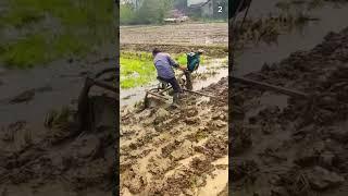 Alat pertanian modern untuk menggemburkan tanah sawah dengan mudah #shorts