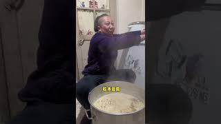 雨姐今天帶著妳們做嫩豆腐，先挑選豆子（三） #cooking #新鲜采摘 #food #delicious #eat#shorts