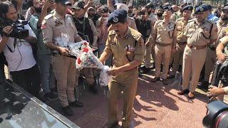 DGP Swain bids farewell to Kashmir after three decades