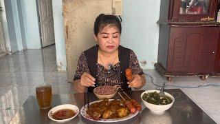 #204 Bữa cơm Quá Chất Lượng Nem Nướng Đùi Gà Rô Ti Tô Canh Mồng Tơi Thịt Nạt Mời Cả Nhà