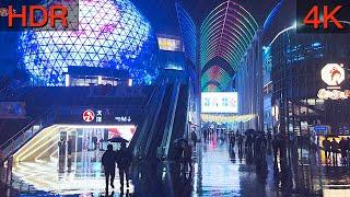 China's 1 Million-Person Futuristic Shopping Center: A Rainy Cyberpunk Wonderland