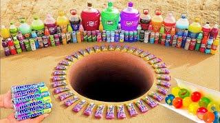 Experiment: Big Coca-Cola, Mirinda, Sprite, Pepsi, Clipper, Fanta and Mentos in the Underground Hole