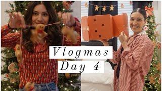 VLOGMAS DAY 4 | the ultimate christmas tree and advent calendar | Christian Savelle