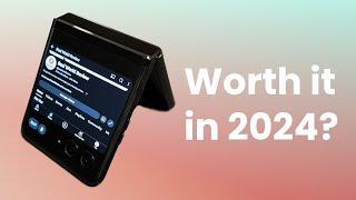 The Best Flip Phone of 2024? - motorola razr+ (2023) - Worth it in 2024? (Real World Review)