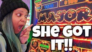 My Wife Won The Major Her 1st Time Playing This New Slot Machine!!