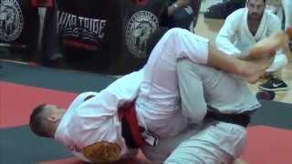 Tyler Bishop vs. Marcio Navarro