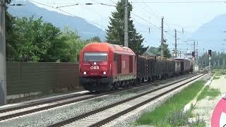 Zugfahrten auf der Arlbergbahn im Bahnhof Stams