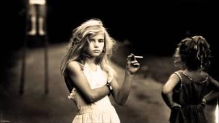 ▶ Cloud - Love Blinds (Nightmare House Remix)(HQ)