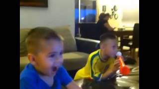 Mom snaps during worldcup gol