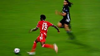 Alphonso Davies Crazy Speed Show