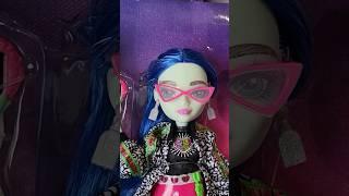 Ghoulia Yelps G3 Core doll review short