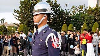 2025/3/9 哇~ 假日人潮大爆滿‼️ 全場響起熱烈掌聲‼️ 中正紀念堂 空軍儀隊 訓練展示＆降旗典禮｜Jimmy Vlog Taiwan