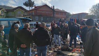 LUDNICA NA PIJACI MEHURIĆ APARAT ZA KAFU 10 MARAKA BOKSERICE 2 MARKE