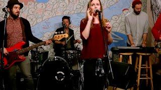 Leighton Meester covers The Cardigans' "Lovefool"