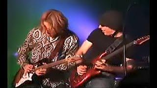 Joe Satriani & Andy Timmons - House Full Of Bullets - Dallas 2004