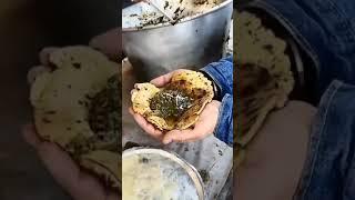 Makke Di Roti Sarson Da Saag - Guru Da Langar #Shorts #Gurudwara #Langar