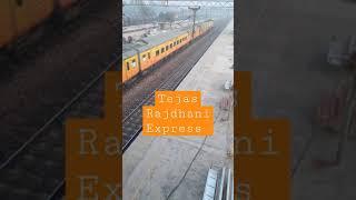 12951 New Delhi Tejas Rajdhani Express || Mumbai Central To New Delhi!! pls subscribe channel 