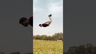 New beautiful moves ️ #short #shortvideo #stunt #backflip #parkour #flips #gymnastics #creative