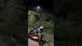 Diwali 🪔 pr Chalti hui Bike se AAG Nikal di | Bike se 150 Pataka  mar deya | #splendor