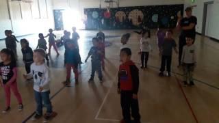 Kinder Just Dance