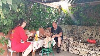 Жизнь в Казахстане.Ночная зарядка.Сезон летнего душа открыт.Пришла жара.Лето.Вкусный шашлык.Будни