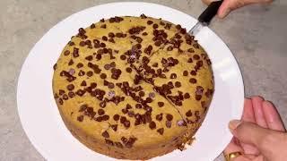 Super easy and delicious chocolate  cookie cake/testy cookie cake recipe/giant cookie recipe