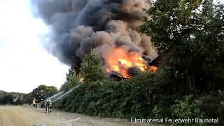 Gebäude in Baunatal ist abgebrannt: Feuerwehr war im Großeinsatz