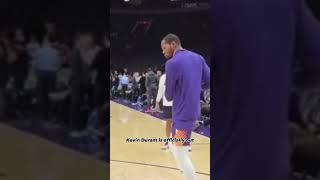 Kevin Durant with a BIZARRE fall  | #Shorts