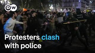 Protesters in Spain demand resignations over flood response | DW News