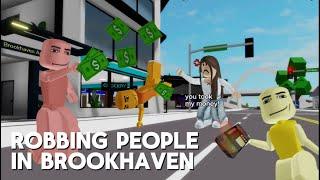 Robbing people in Brookhaven! (Screaming and chaos)