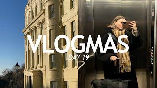 VLOGMAS Day 19 | Brighton Beach Walk & New Tattoos