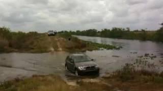 BMW X5 Offroad Action